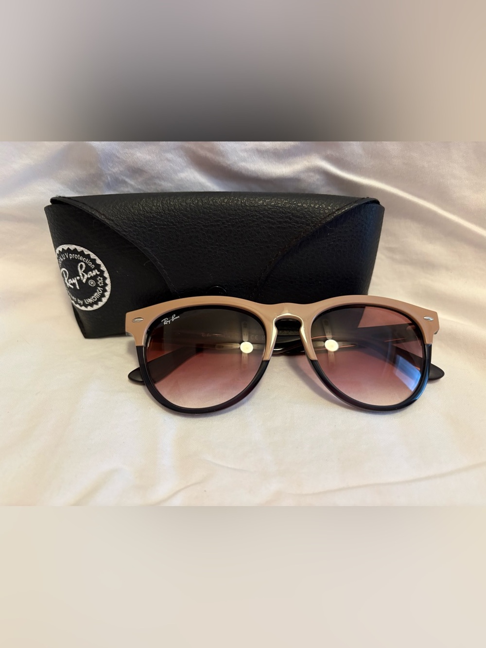 Ray-Ban (RB4471) Iris sunglasses - Unisex